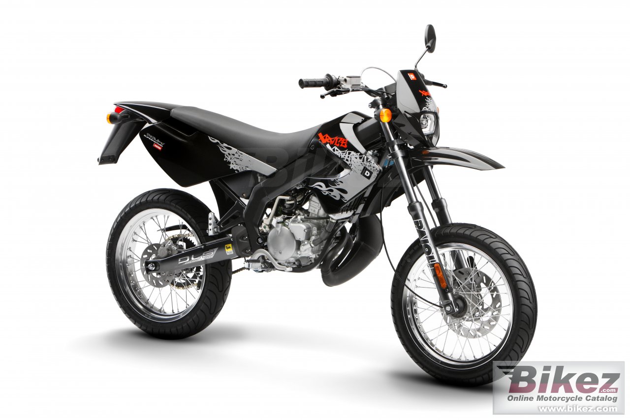 Big Derbi senda x-race 50 sm picture and wallpaper from Bikez.com